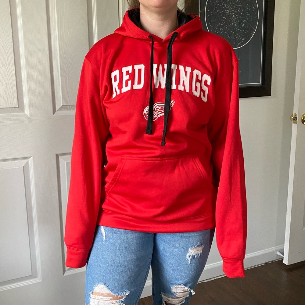 Red wings hoodie